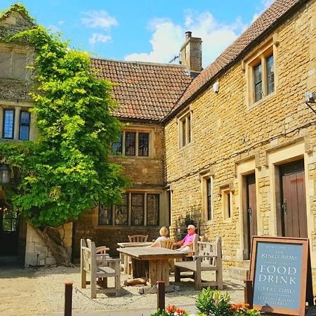 ホテル Kings Arms ブラッドフォード・オン・エイヴォン エクステリア 写真